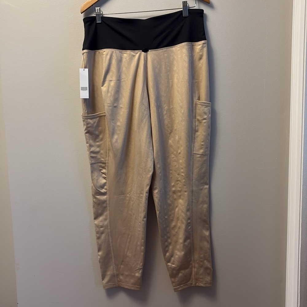 NWT Tahari Sport Colour Block Tan/Black Leggings Size 2X - Picture 9 of 9